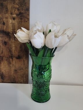 Vintage EO Brody Crinkled Emerald Green Vase
